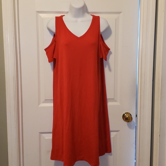 Times and Tru Dress - Picture 1 of 3